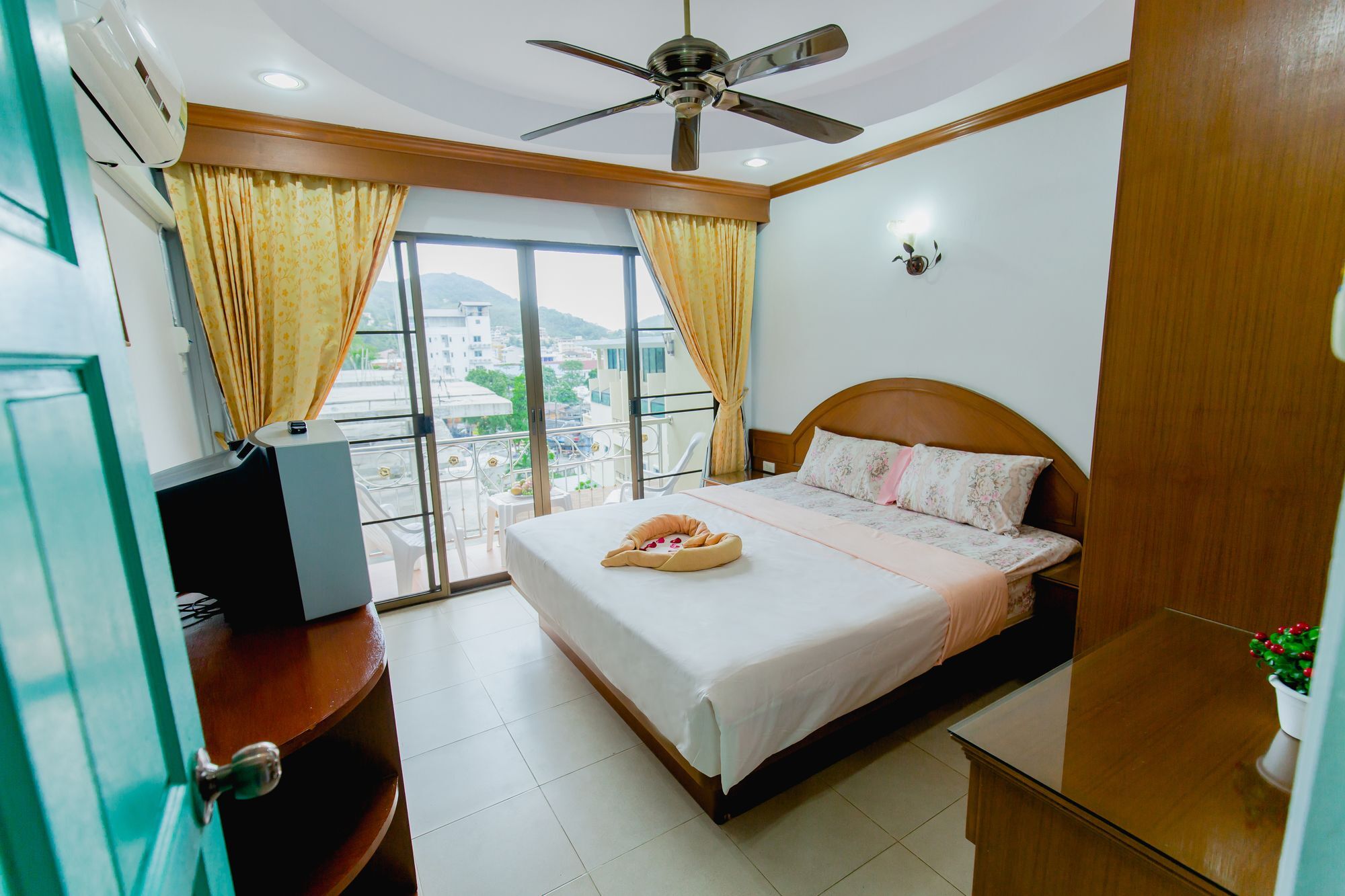 Rk Guesthouse Patong Zewnętrze zdjęcie